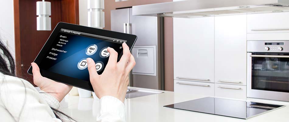 Are Smart Appliances the Right Choice for Your Kitchen Remodel?