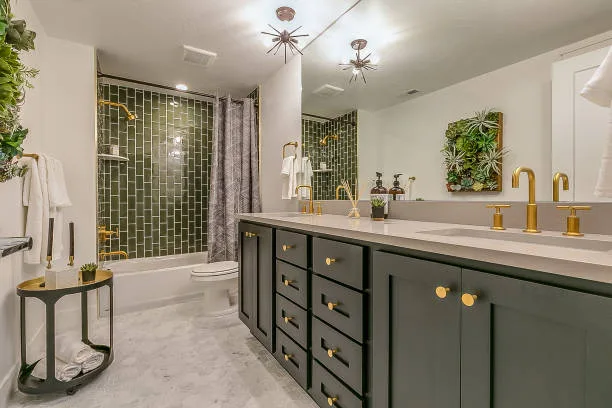 5 Reasons to Remodel Your Small Bathroom